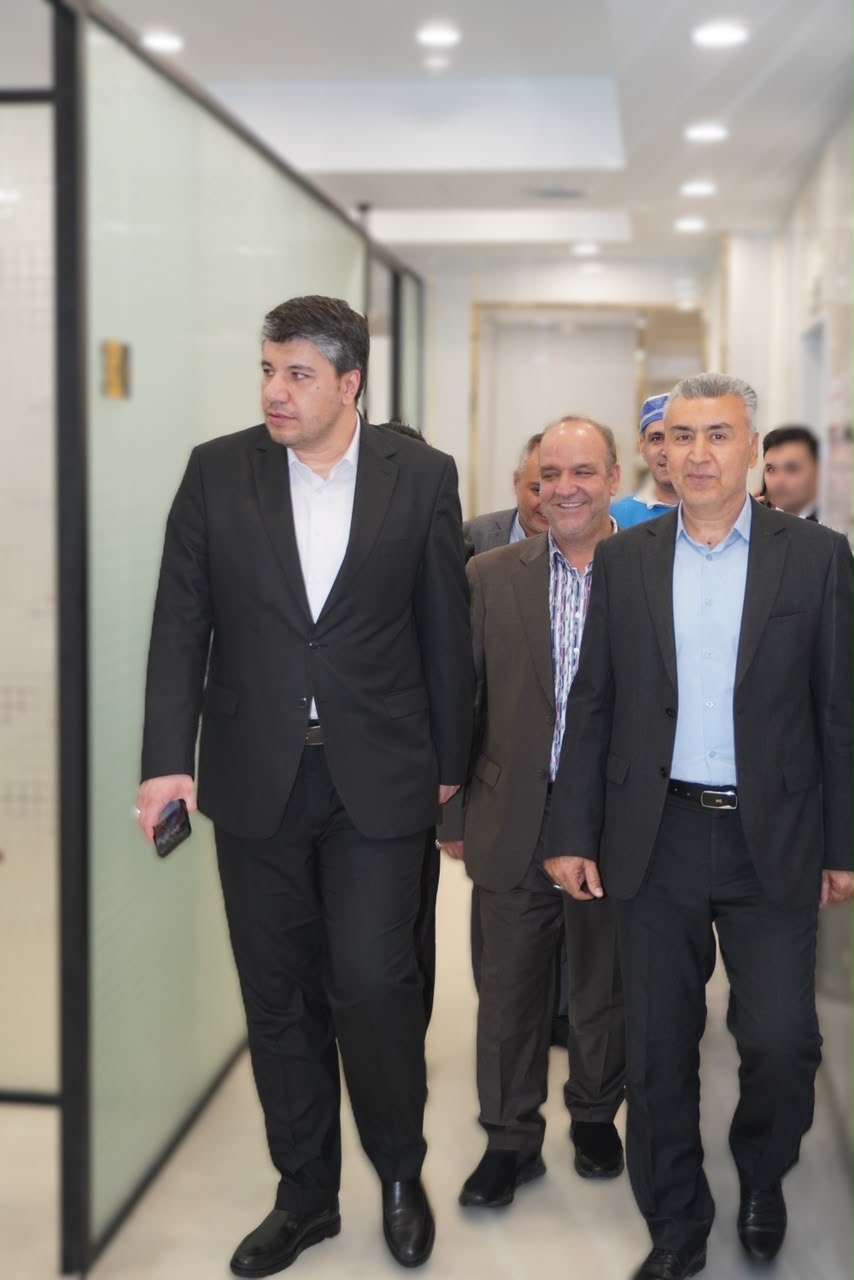 قدردانی مدیرعامل بانک صادرات ایران از کادر درمان/ افشین خانی: ارائه خدمات درمانی مناسب به شهروندان، نماد تحقق رسالت اجتماعی است قدردانی مدیرعامل بانک صادرات ایران از کادر درمان/ افشین خانی: ارائه خدمات درمانی مناسب به شهروندان، نماد تحقق رسالت اجتماعی است