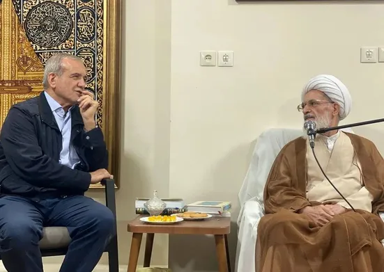آیت&zwnj;الله بیات&zwnj;زنجانی خطاب به پزشکیان: قانون و آزادی را احیا کنید