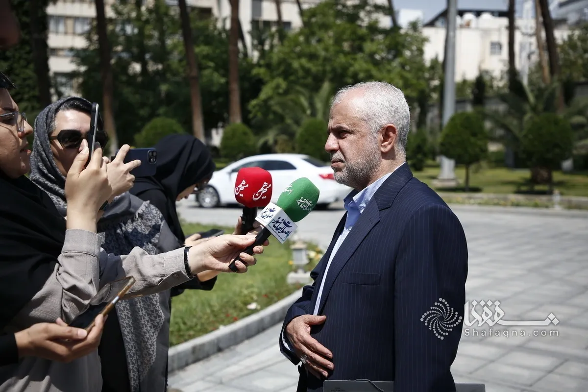 ۱۳ هزار خودرو وارداتی جانبازان تحویل داده شده / برای جاماندگان ثبت‌نام واردات خودرو، پیامک ارسال شده است