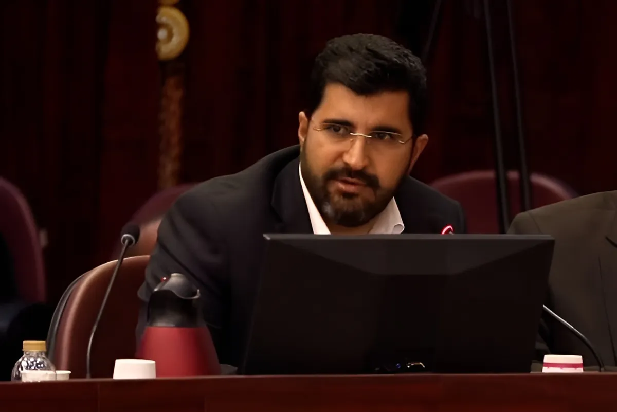 باید از رئیس صداوسیما برای حضور در کمیسیون اصل ۹۰ مجلس دعوت شود / صداوسیما نباید التهاب آفرینی کند