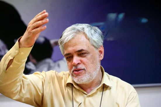 برخی تندروها تا به حال حتی یکبار هم اسلحه به دست نگرفته&zwnj;اند!