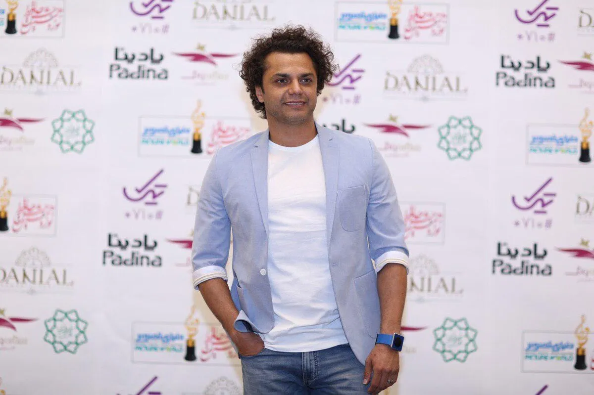 دوباره دور هم جمع خواهیم شد و از ایران فردا سخن خواهیم گفت