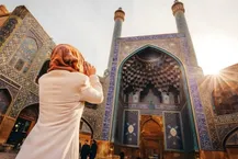 درآمد گردشگری می‌تواند از نفت پیشی بگیرد