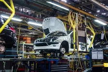 تاکید بر افزایش تولید خودرو‌های اقتصادی با جلوگیری از کاهش تولید