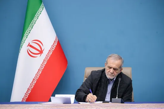 رییس&zwnj;جمهور انتصاب فرماندهان جدید نیروهای مسلح را تبریک گفت؛ تأکید بر تقویت آمادگی و هماهنگی دفاعی