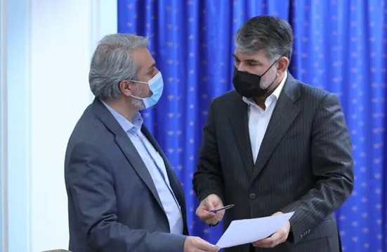 یک نوجوان برای سرقت خشن به بدترین مجازات محکوم می&zwnj;شود و ۲ وزیر به جرم فساد به یکی دوسال حبس؟ /چرا رئیسی واکنشی به این جرم نشان نداد؟