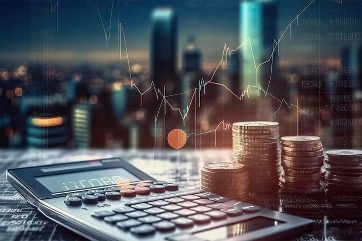 اگر هلدینگ‌های اقتصادی و صنعتی از چرخه اقتصاد کنار بروند، جایگزینی برای آن‌ها نداریم