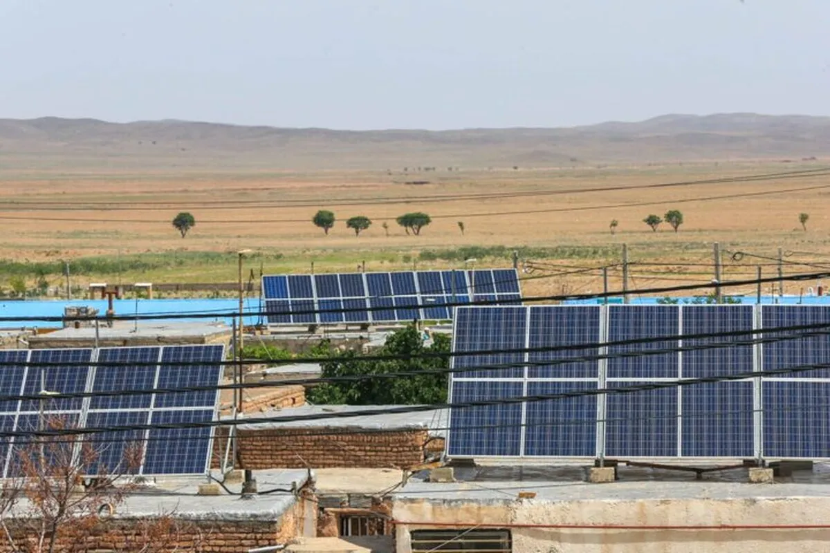 توسعه انرژی‌های تجدیدپذیر اجتناب ناپذیر است/اتکا به یک منبع انرژی برای کشور خسارت بار است