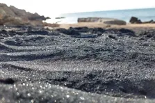 عمر ما دیگر به دیدن ساحل نقره‌ای هرمز قد نخواهد داد