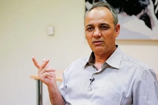 انتقاد زیدآبادی از اظهارات لاریجانی؛ اینگونه سخن گفتن مردم را خشمگین می&zwnj;کند