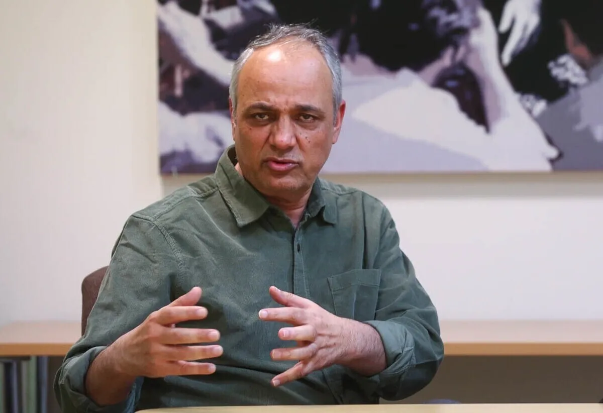 چرخش روسوفیل‌ها از مخالفت با مذاکره به توافق با آمریکا، نشانه است