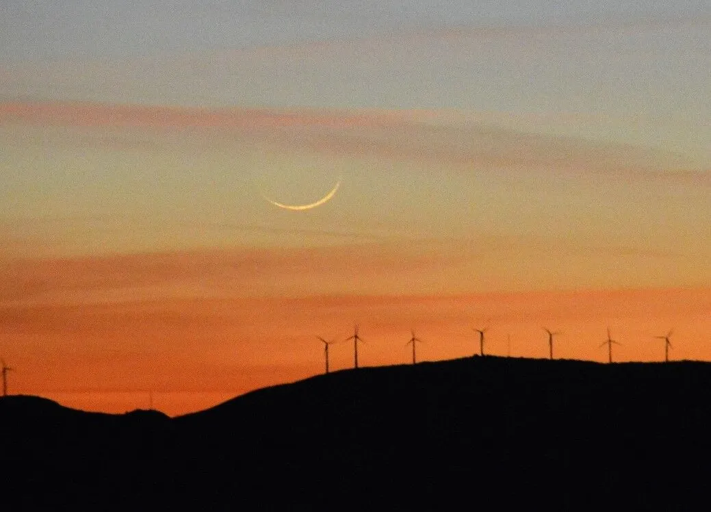 چهارشنبه ۲۲ فروردین عید فطر است