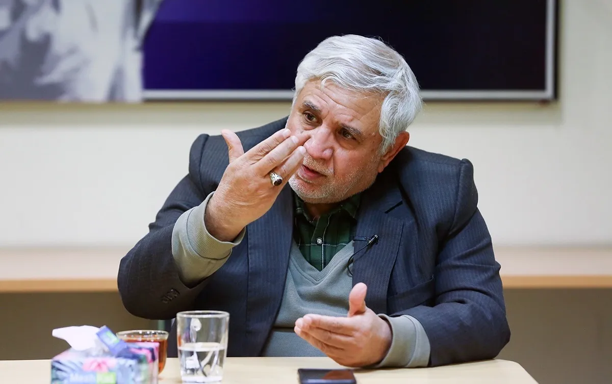 هماهنگی میان میدان و دیپلماسی ما را به اهداف نظام می‌رساند