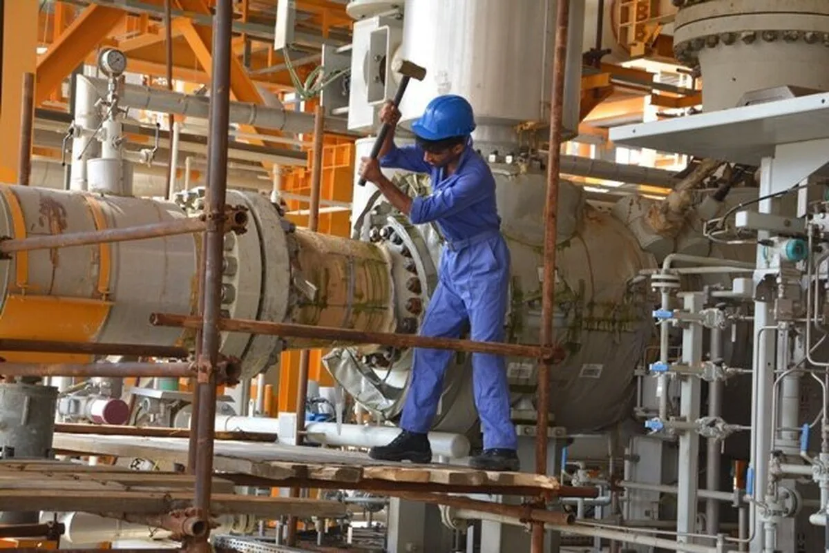 خروج نیروی متخصص و کارگر در صنعت نفت تهدیدی برای کشور محسوب می‌شود