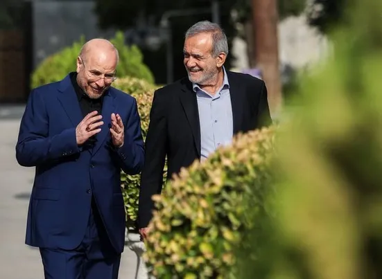 تمجید روزنامه دولت از قالیباف؛ تا الان در برابر تندروها ایستاده اما راه آسانی پیش&zwnj;رو ندارد