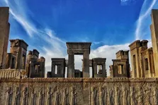 برگزاری ارکستر فیلارمونیک ارمنستان به میزبانی تخت جمشید