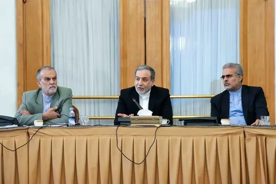 عراقچی: خنثی&zwnj;سازی و رفع شرافتمندانه تحریم&zwnj;ها​​​​​​​ باید انجام شود