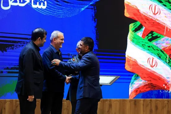 برگزاری مراسم قهرمان ایران با حضور رئیس جمهور و به یاد کودکان شهید میناب/زهرا کیانی و امیرحسین زارع، بانو و آقای ورزش ایران شدند