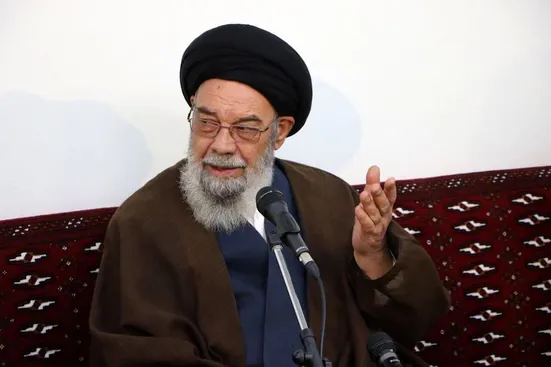 امام جمعه اصفهان: اگر کارمندی حجاب را کنار بگذارد شرط استخدام را از دست می&zwnj;دهد