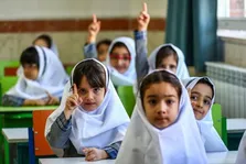 آغاز سال تحصیلی جدید حضوری است/به شایعات توجه نکنید
