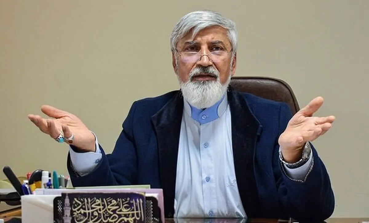 رضا پهلوی ابزار تاریخ مصرف‌دار آمریکا و اسرائیل است / او نگاه واقع‌بینانه‌ای به راهپیمایی ۲۲ بهمن ندارد