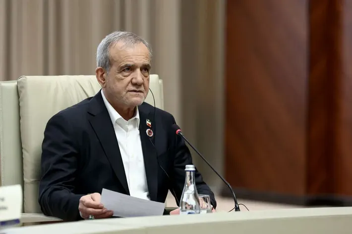 فرهنگ نماز می‌تواند جامعه را در برابر دشواری‌ها استوارتر کند