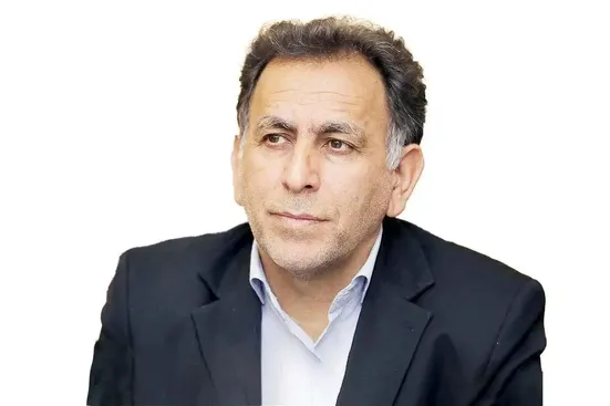 دو قطبی&zwnj;سازی و زیر سؤال بردن تصمیمات شورای رهبری به نفع کشور نیست