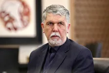 گفتمان دفاع ملی و وطن دوستی شکل گرفته است