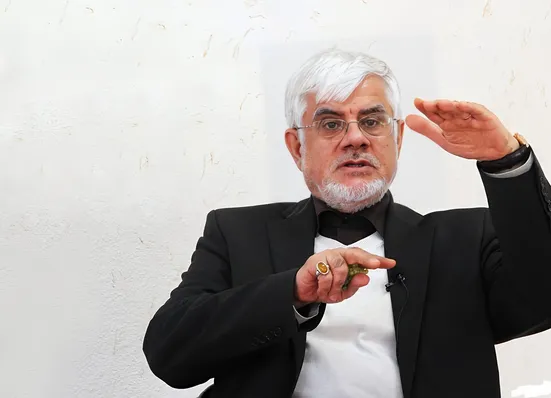 شرایط کشور شبیه به دهه ۶۰ است
