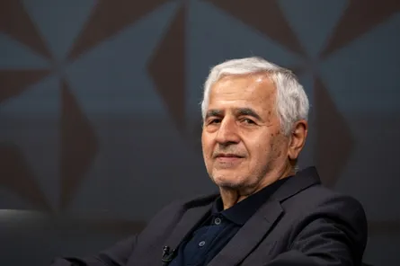 برخی در جهت منافع شخصی و جناحی حرکت می‌کنند