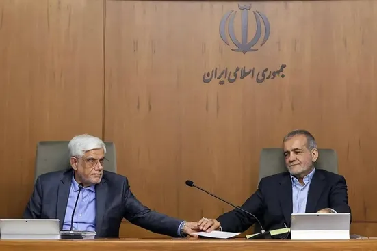 حکم پزشکیان برای عارف درخصوص فضای مجازی؛ سه ماموریت ویژه رئیس جمهور به معاون اول در سمت جدید