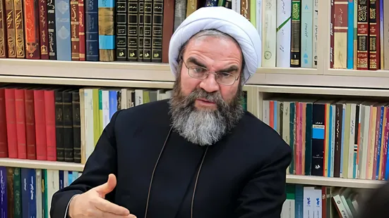 آیت الله مصباح گفتند که امام زمان در خواب کسی آمده و تعیین کرده&zwnj;اند که رئیس&zwnj;جمهور ما احمدی نژاد است!