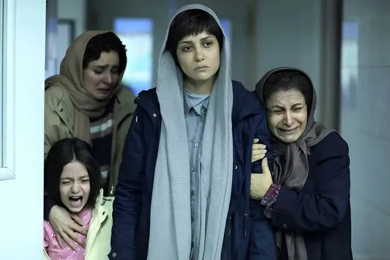 دولت قبل به ما مجوز نداد/دعوا&zwnj;های سیاسی&zwnj;تان را به بیرون سینما ببرید!