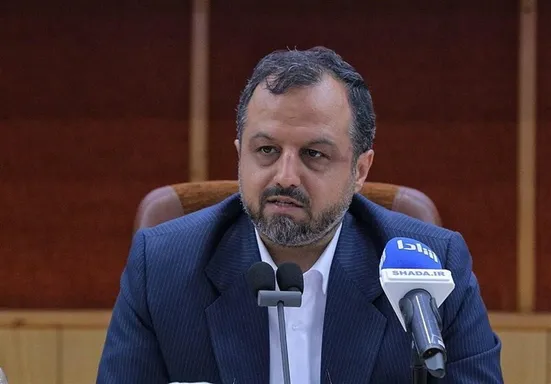 آقای خاندوزی! رزومه&zwnj;تان را منتشر کنید، حتی خودتان از اینکه وزیر شده&zwnj;اید شاخ در می&zwnj;آورید