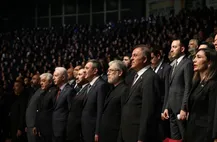 من از کشوری می‌آیم که یکی از اولاد حسین بن علی به دست یزید زمان کشته شد