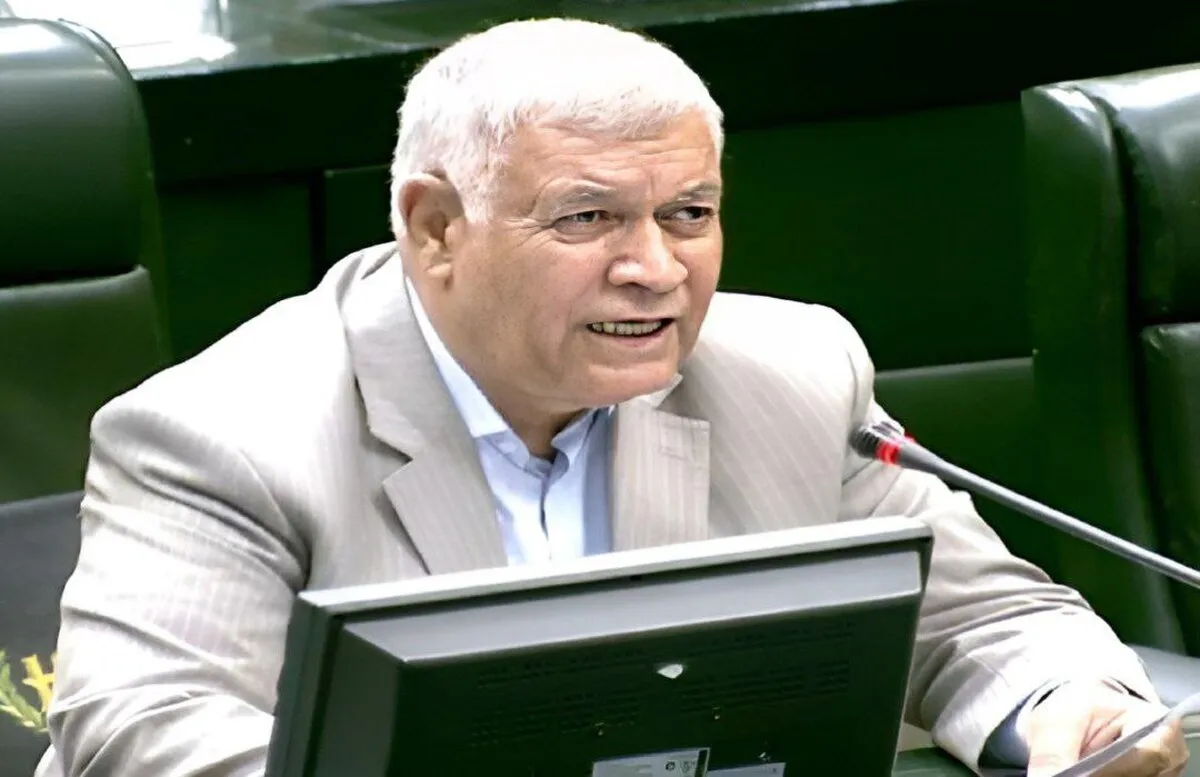 تعامل دولت چهاردهم با مجلس دوازدهم موفقیت‌آمیز بود