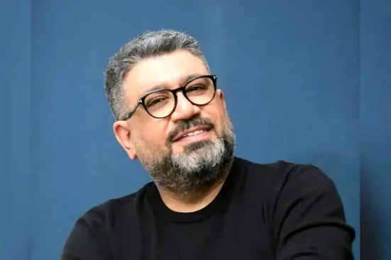 آقای جلیلی! چرا اندازه پول بنز خرج ریا می&zwnj;کنید؟!
