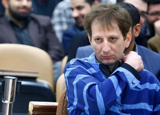 بابک زنجانی اعلام کرده در صورت ایجاد مشکل برای فروش و تبدیل وجه اموالش، خودش می&zwnj;تواند آن&zwnj;ها را بفروشد