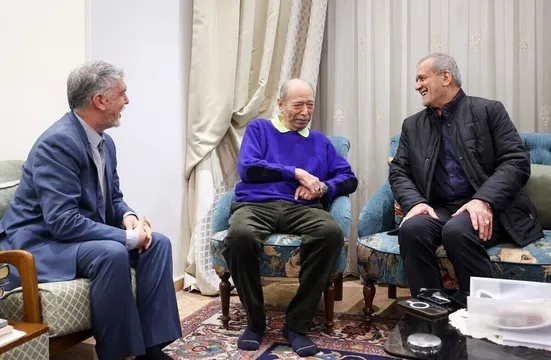 دولت چهاردهم تا جایی که بتواند به هنر کشور کمک خواهد کرد