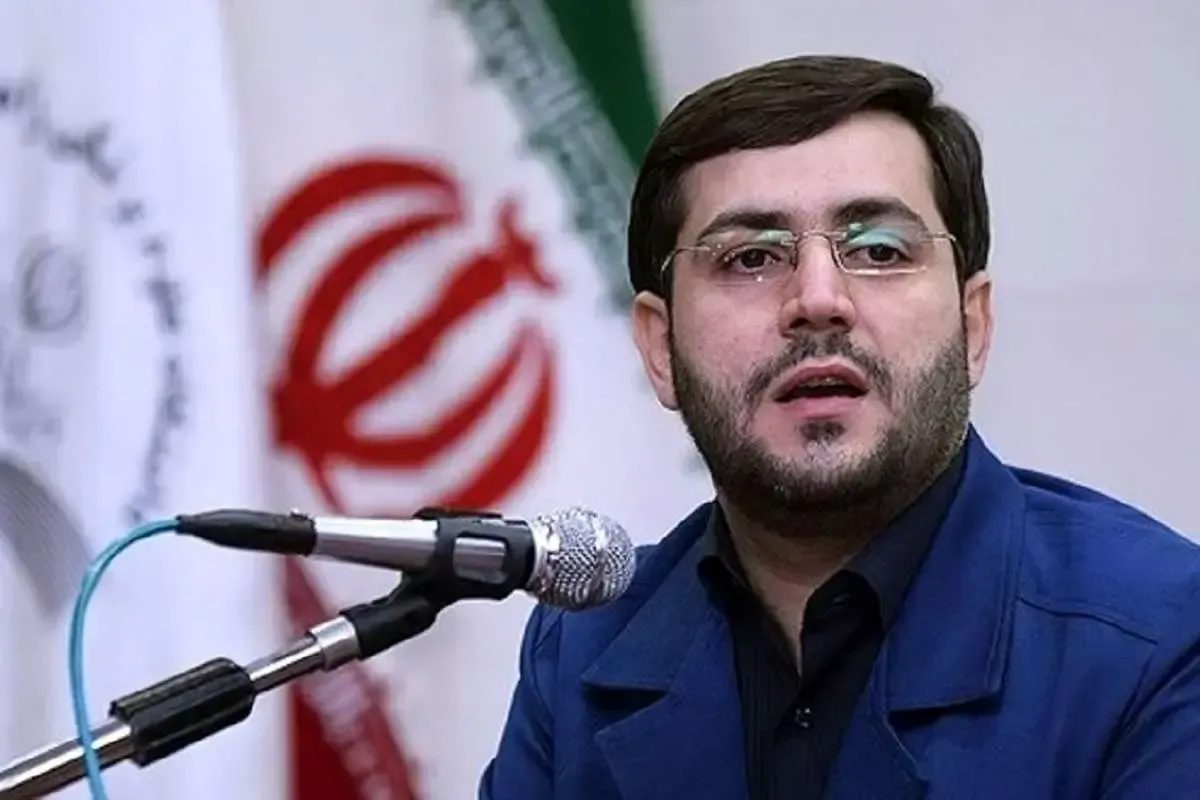 یاسر جبرائیلی مانند احمدی‌نژاد برای مملکت نسخه می‌پیچد