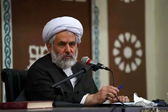 نسل زد می&zwnj;گوید چرا موشک کمتر می&zwnj;خرید؟ دفاع را قوی کنید