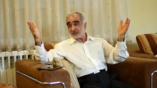 افراطیون دنبال حل و فصل مسائل نیستند، دنبال سنگ&zwnj;اندازی پیش پای دولت هستند