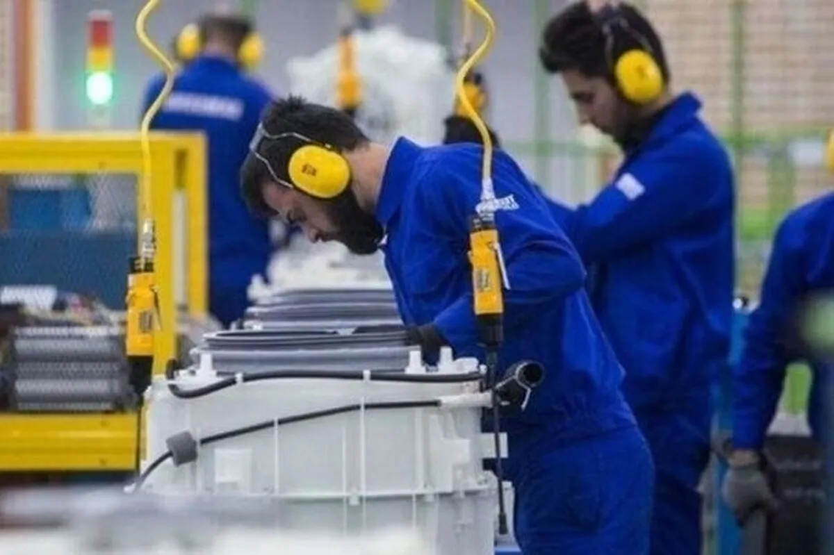 کاهش نرخ بیکاری به ۷.۳ درصد در بهار ۱۴۰۴