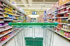 تمهیدات ویژه برای تامین پایدار کالا‌های اساسی در استان‌های مسافرپذیر