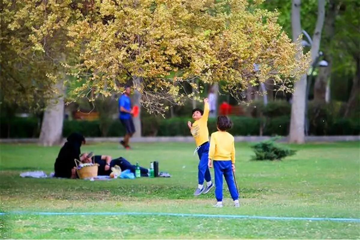 با نشاط اجتماعی فاصله پیدا کرده‌ایم/حاشیه‌نشینی یکبار دیگر در دستور کار دولت با زاویه جدید