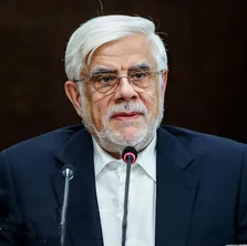 امروز کشور ما از نظر مسائل سیاسی و امنیتی در آرامش است