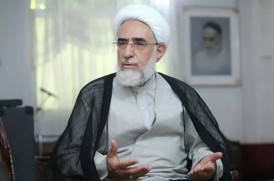 اقدام دولت در انتشار اسامی جانباختگان مثبت بود / باید دست افراد عقده&zwnj;ای، بی&zwnj;سواد و تندرو کوتاه شود