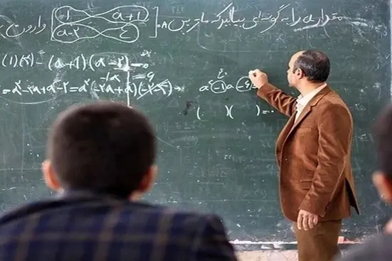 پاداش پایان خدمت فرهنگیان بازنشسته ۱۴۰۳ تا پایان سال تسویه می&lrm;شود
