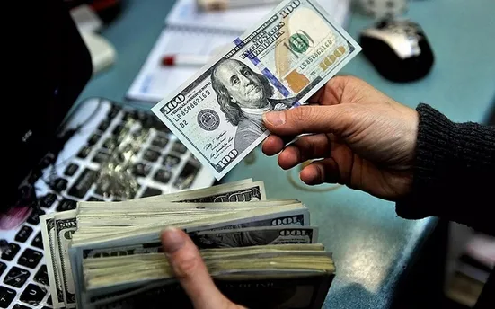 زنگ خطر ظهور ترامپ و کاهش درآمد&zwnj;های ارزی؛ دست دولت پزشکیان چقدر باز است؟