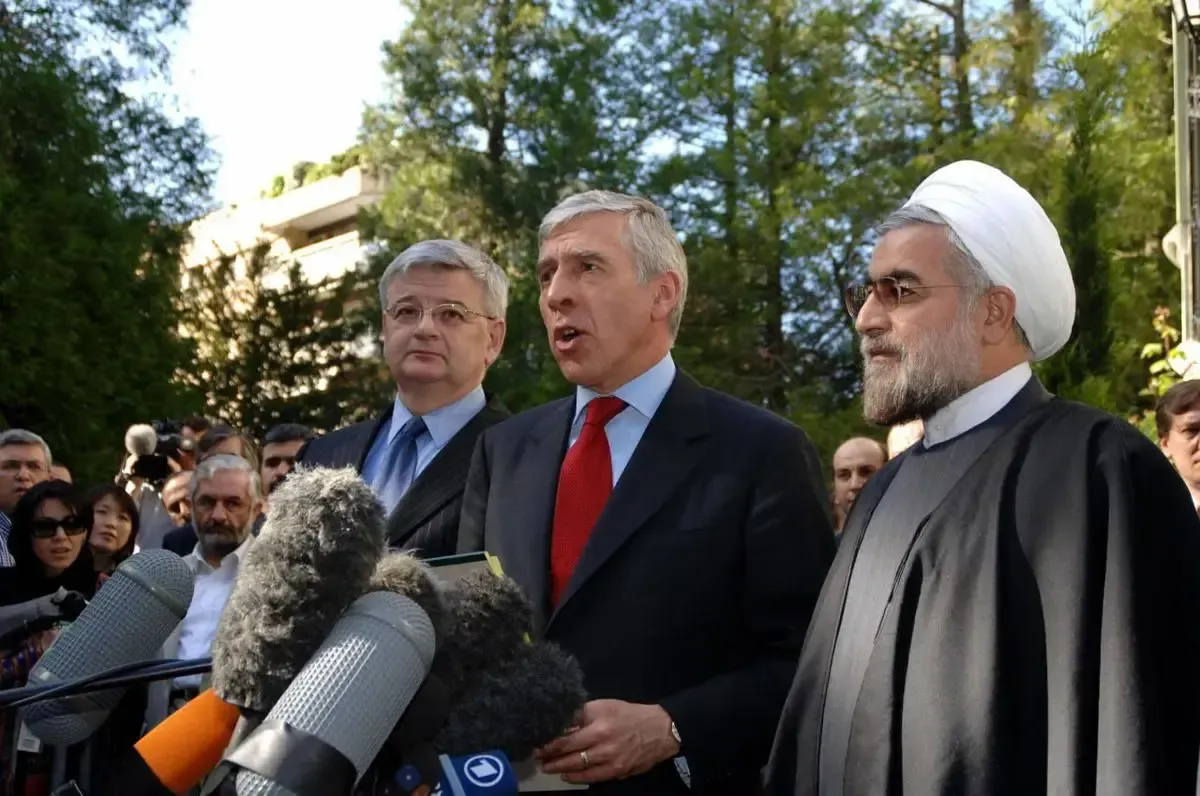 در مذاکرات ژنو هیچ اشاره‌ای به فعالیت و تعداد سانتریفیوژها نشد